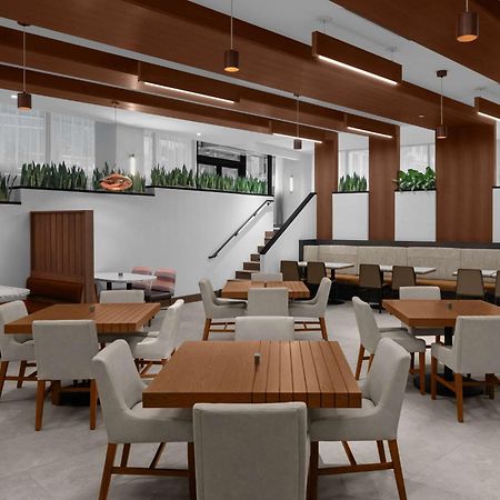 Embassy Suites By Hilton Madison Downtown 외부 사진